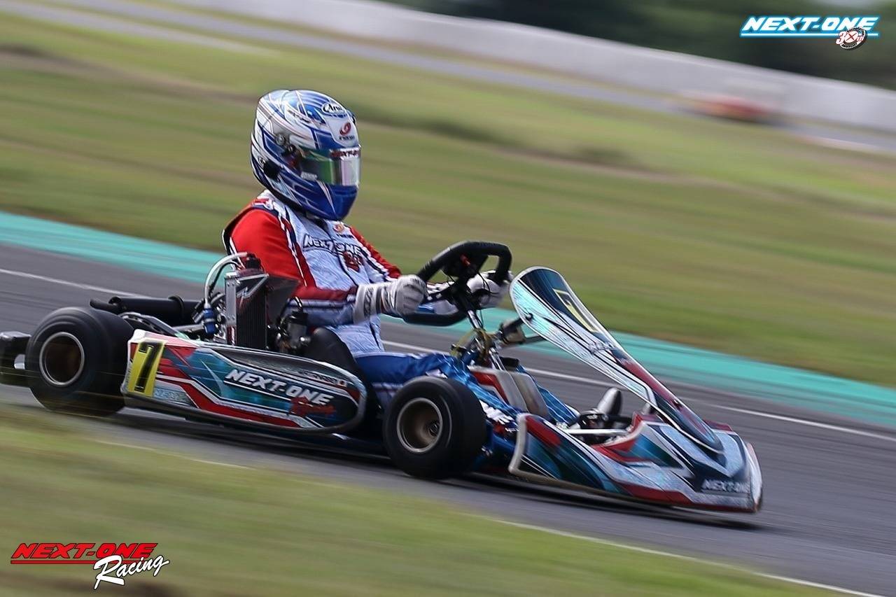 レーシングカート専門店 NEXT-ONE Racing Kartです。